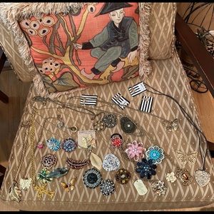 Miscellaneous jewelry